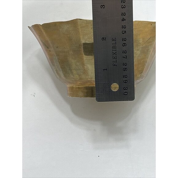 Vintage Small Brass Lotus Flower Bowl Trinket Jewelry Dish Candy Decor Home - Picture 7 of 7